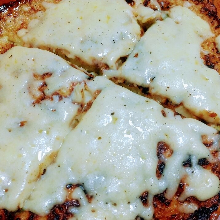 チーズのせちゃった!ピザ風お好み焼き
